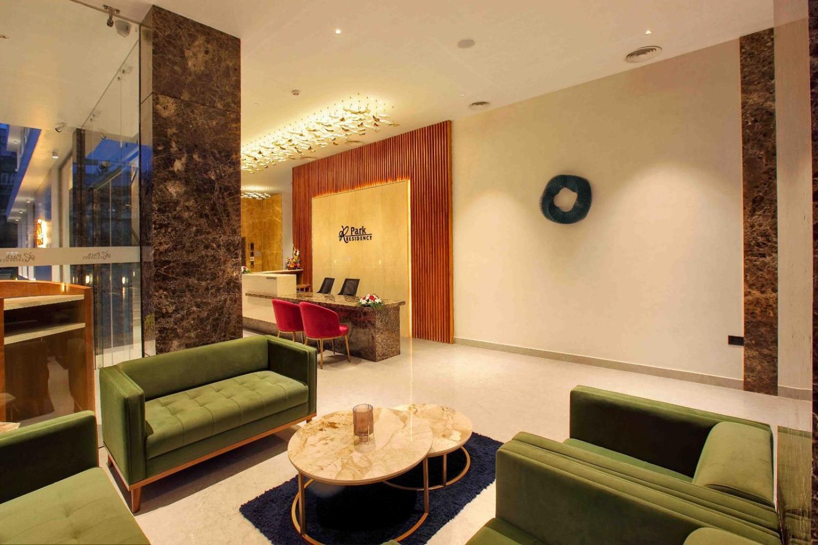 Pullappalli Park Residency Ayarkunnam酒店 外观 照片
