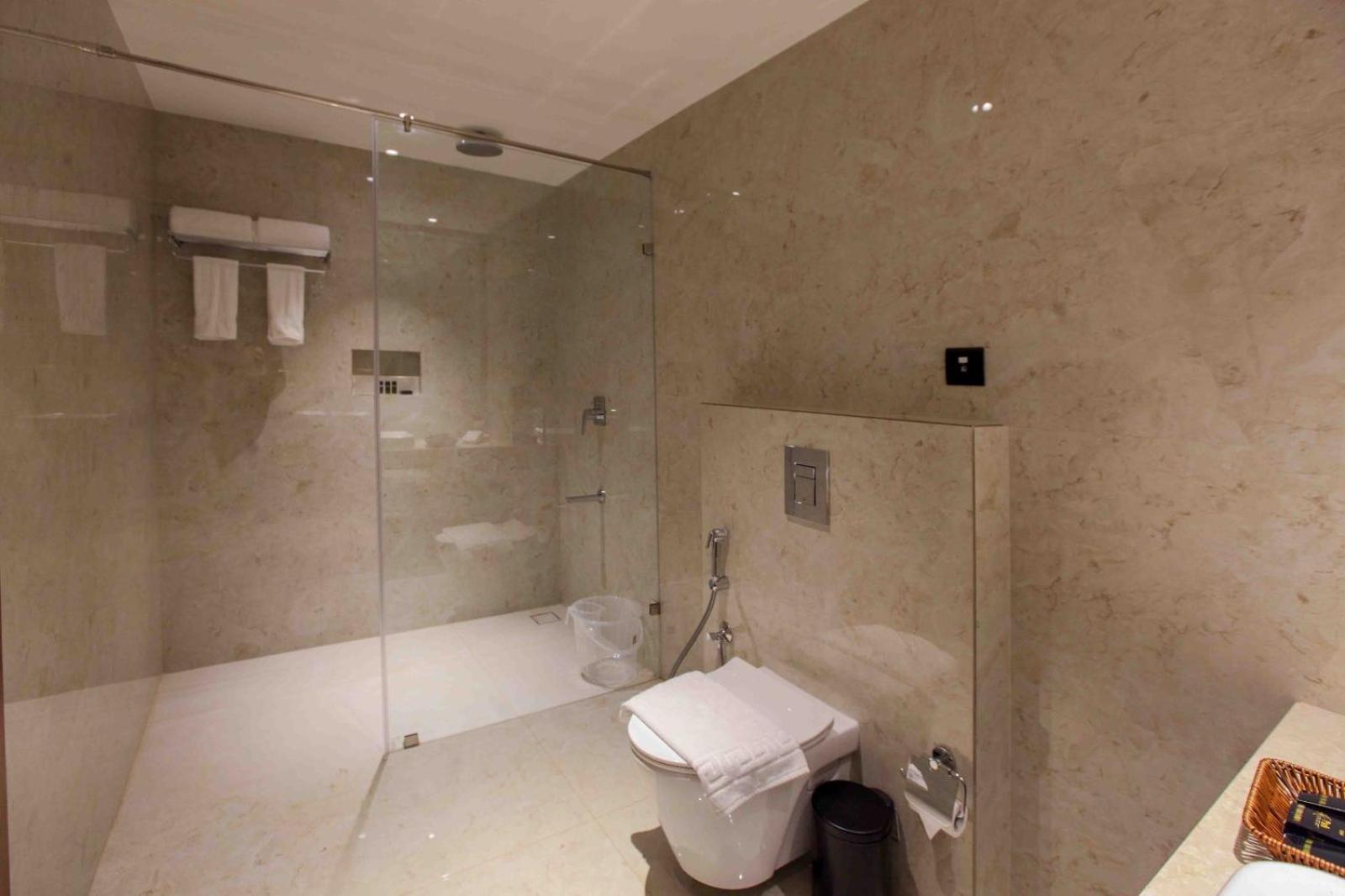 Pullappalli Park Residency Ayarkunnam酒店 外观 照片